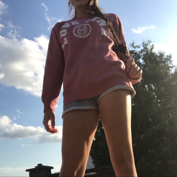 Pink sweatshirt! - Picture 5 of 6